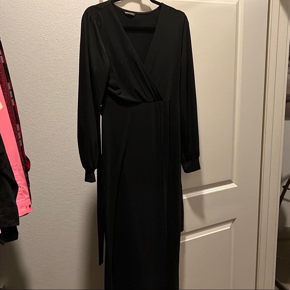 LARGE BLACK MAXI DRESS